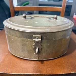 Vintage Brass Oval Trinket Box Decorative Clasp Hinged Lid Storage Container